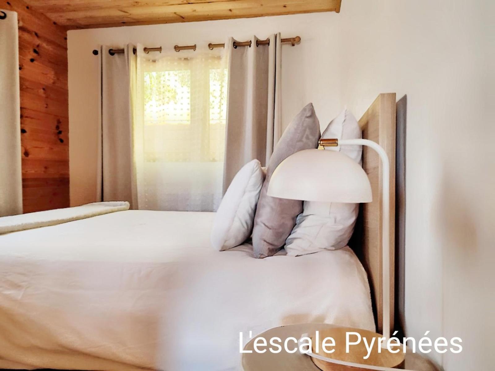 בנרס-דה-ביגור Le Chalet Jacuzzi Et Detente 4 Etoiles מראה חיצוני תמונה
